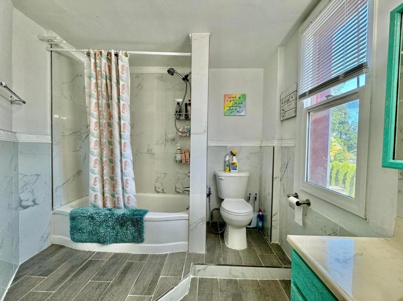 Private Tiny Room On The 1St Floor With Shared Bathroom Near Airport And Downtown Seattte Seattle Exterior foto